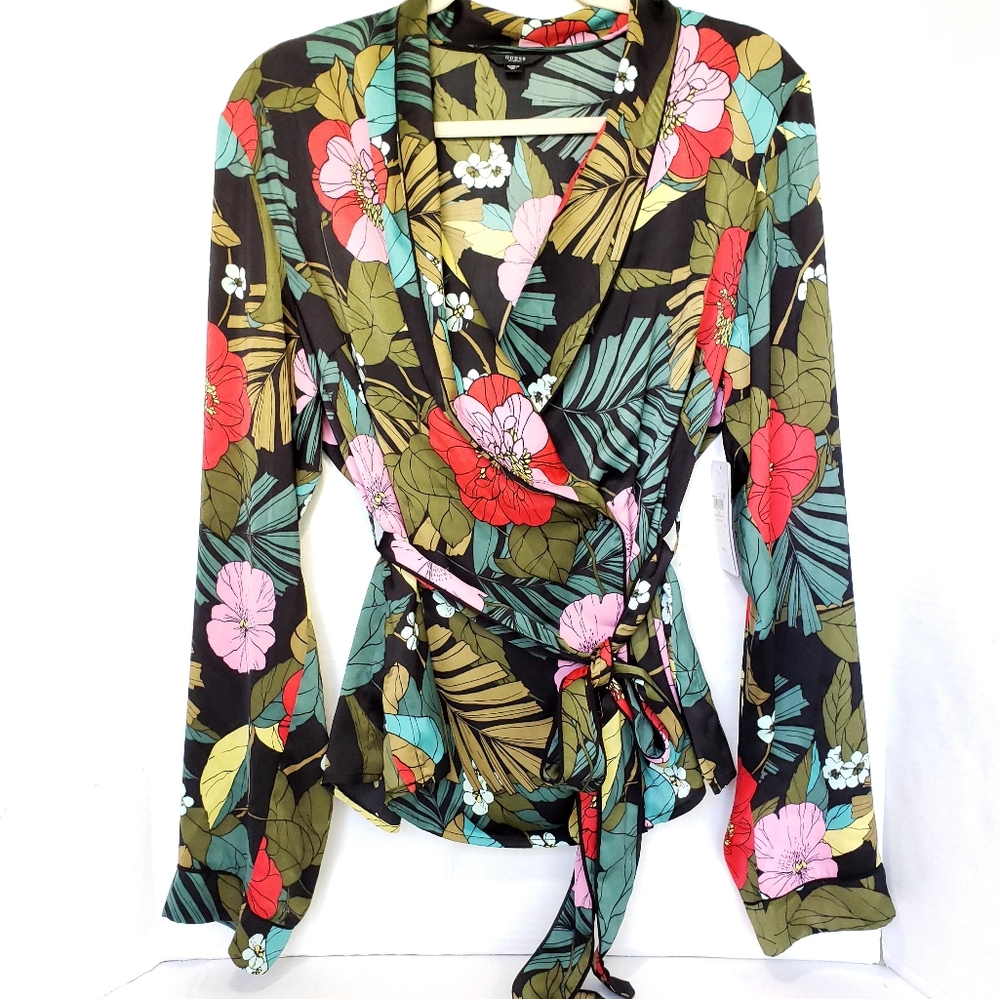 Guess Jungle Palm PJ Wrap Top Size XL NWT